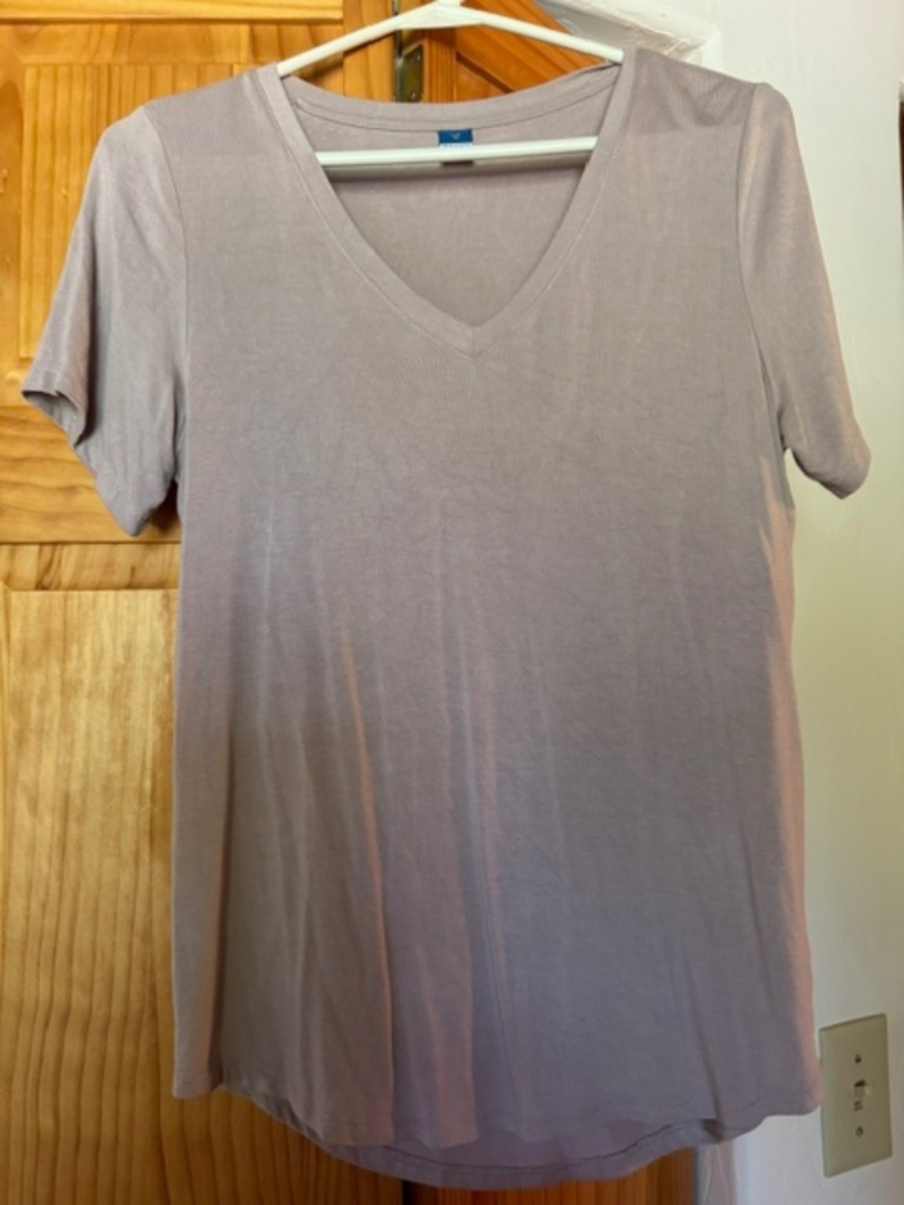 Beautiful tee-shirt/nude color /xs  great condit